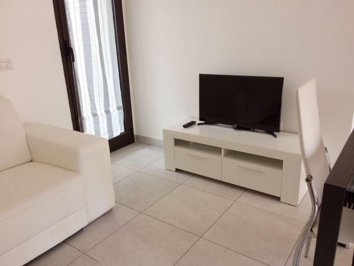 Copernico'S New Apartment Tortoli Ngoại thất bức ảnh